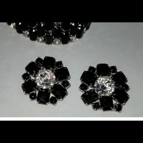 ✨ Vintage WEISS Black & Clear Rhinestone Bracelet & Clip-On Earrings Set - Picture 2 of 8
